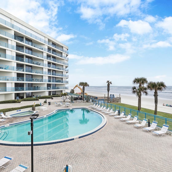 Incredible Pool and Beach Views