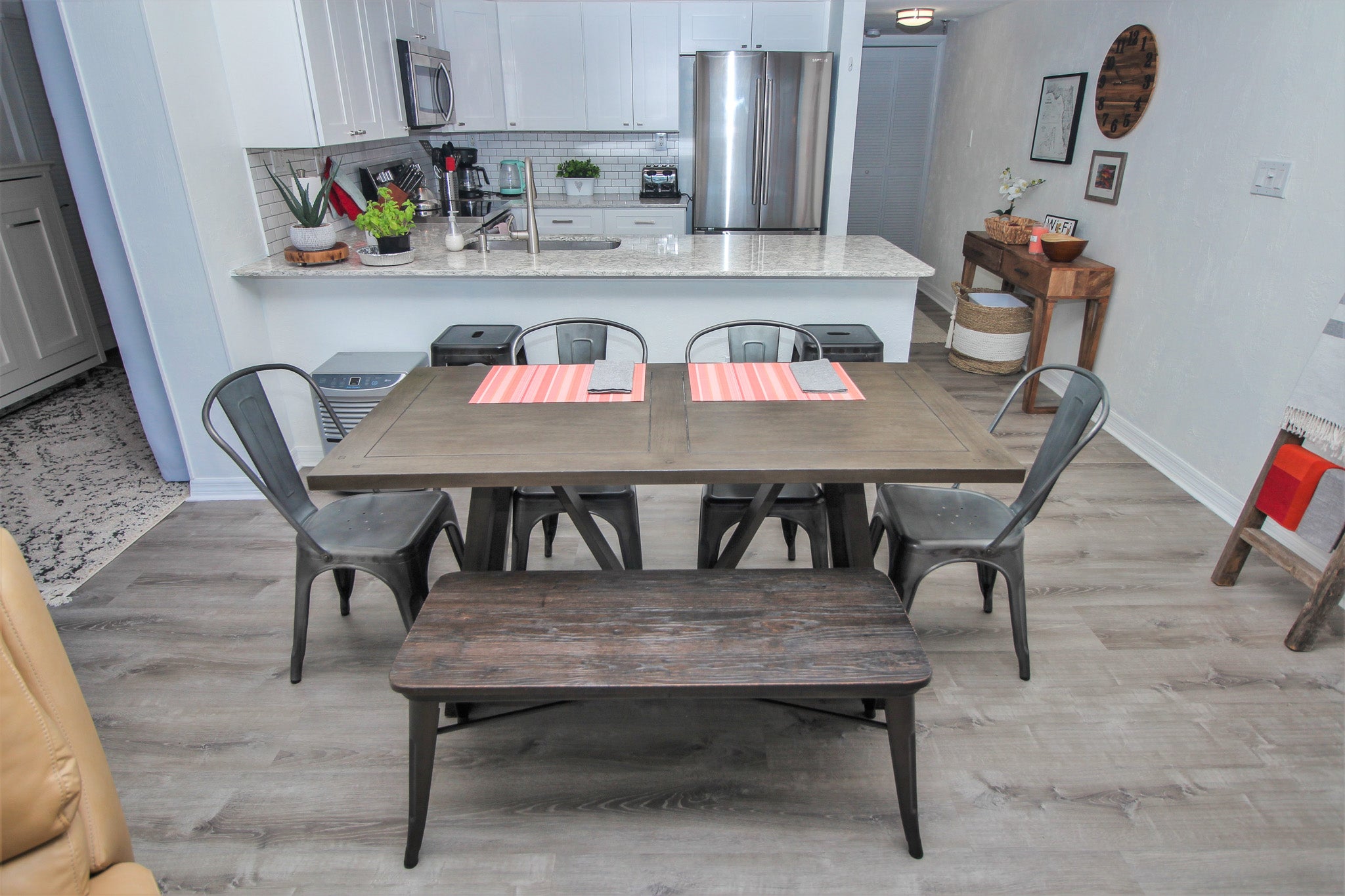 Dining table seats 6